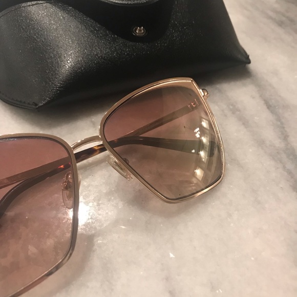 DIFF sunglasses 🕶 “Let’s Make a Difference” - Picture 6 of 9